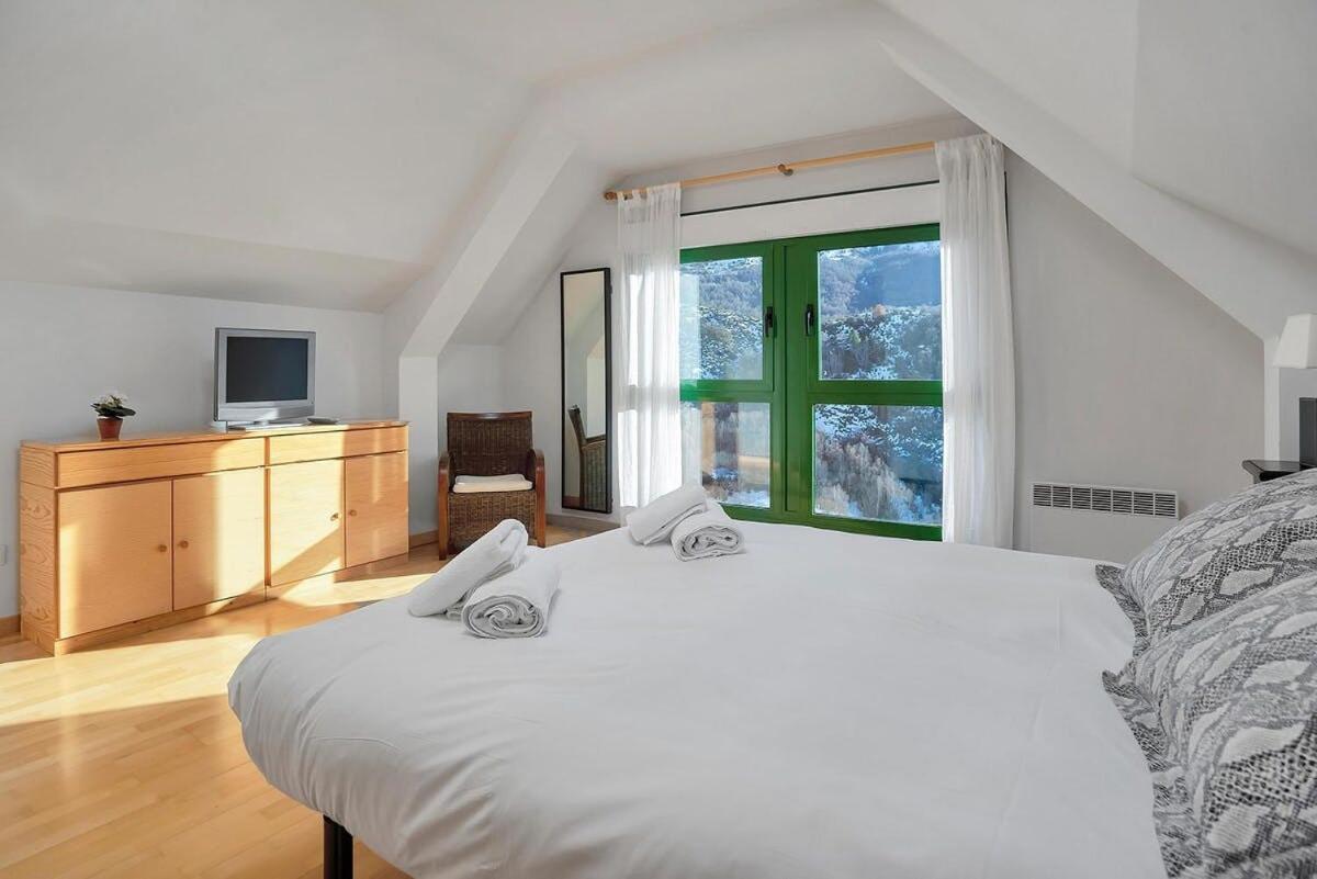 Argualas Triplex Con Piscina Panticosa Extérieur photo
